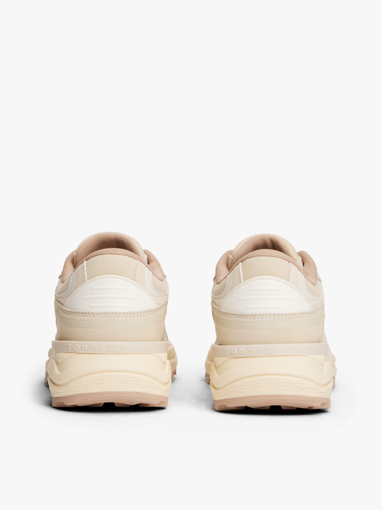 Bej Sneakers Din Piele Cu Talpa Cleat Si Monograma TH  Femei
