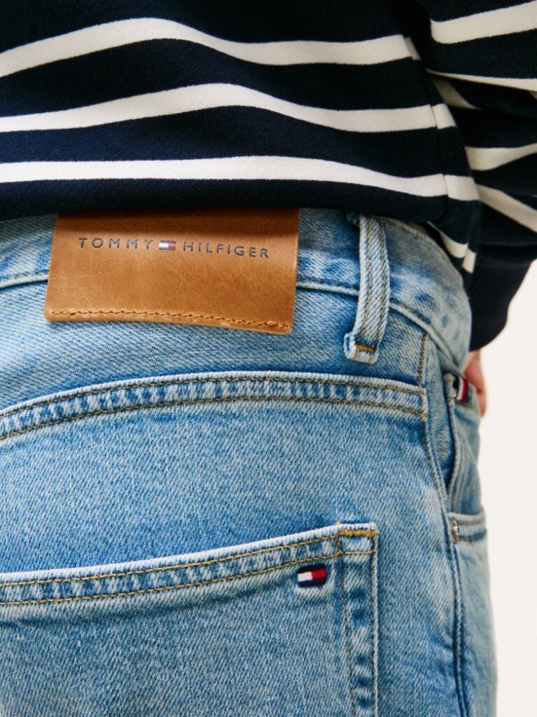 Blue Jeans Cu Picior Drept Faded Regular  Barbati
