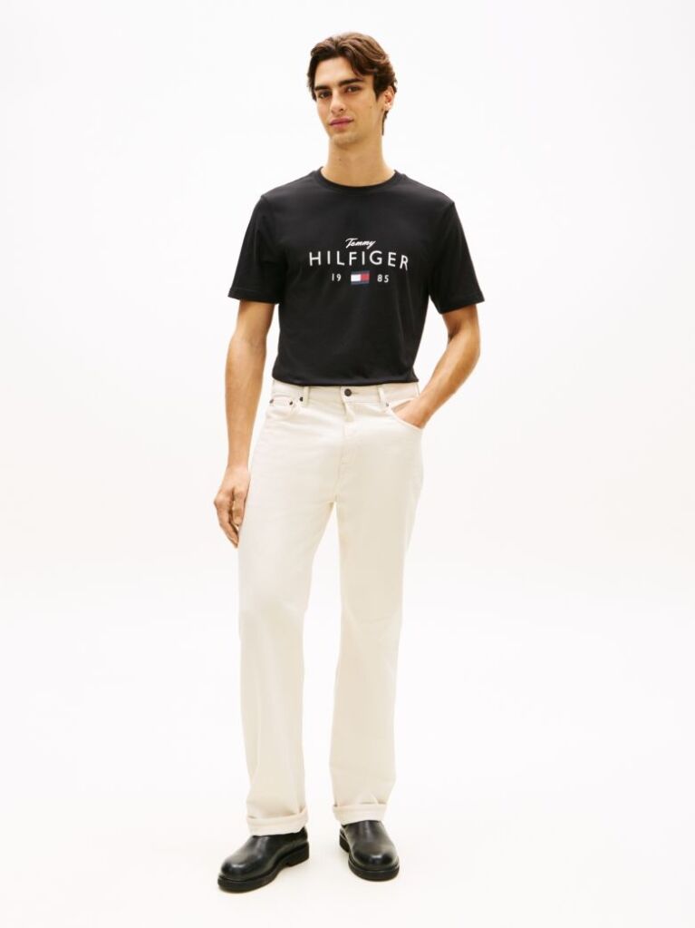 Negru T-Shirt Cu Guler Rotund Si Logo Grafic  Barbati