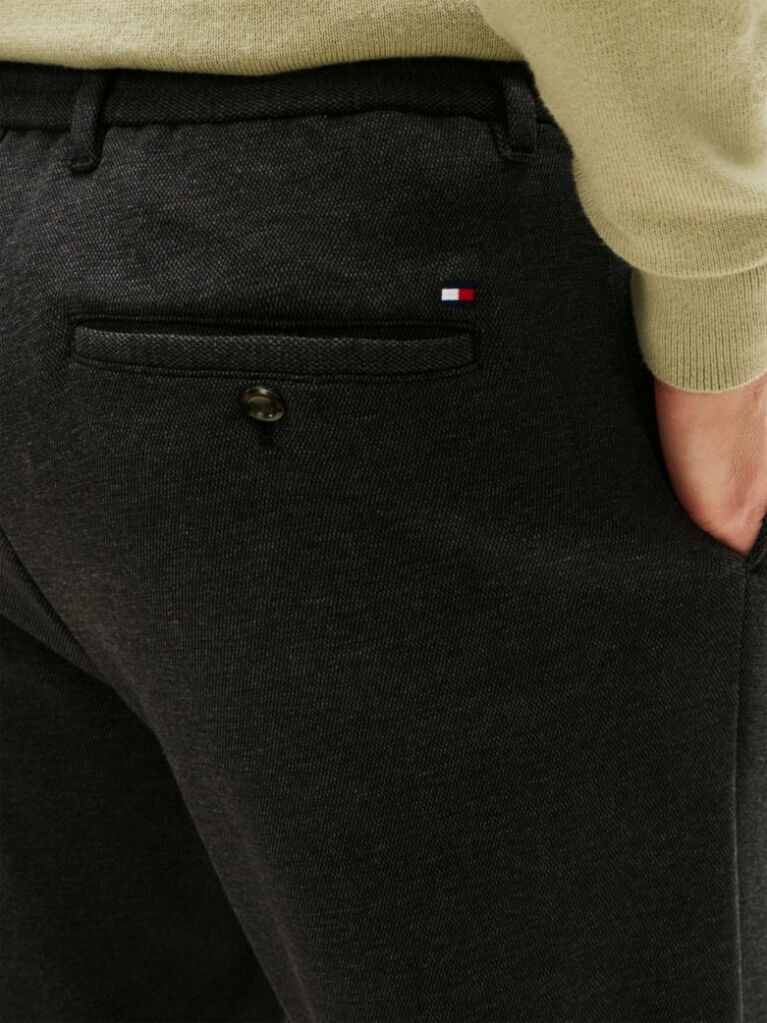 Gri Pantaloni Tapered Din Tricot Interlock Harlem Pique  Barbati