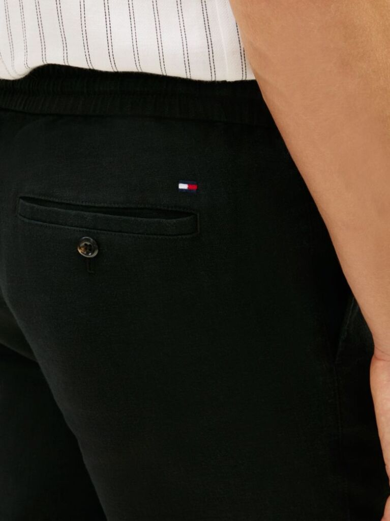 Negru Harlem Pantaloni Chino Din Amestec De In Cu Croiala Tapered  Barbati
