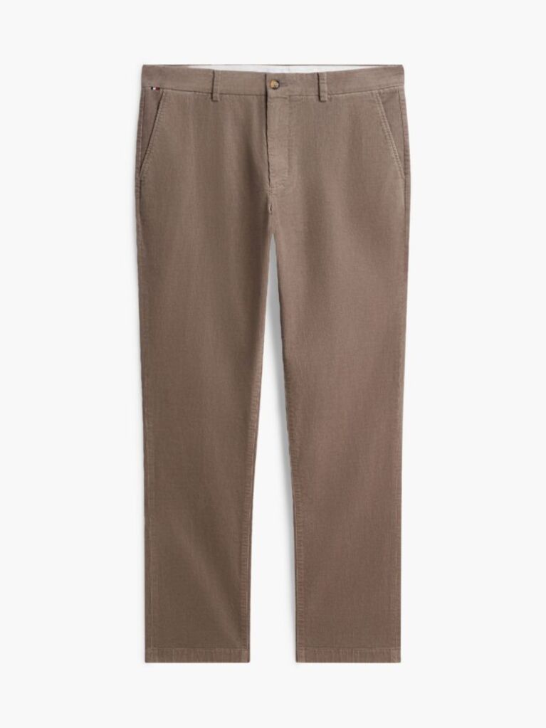 Bej Pantaloni Chinos Denton Din Catifea Fina Cu Croiala Slim Si Dreapta  Barbati