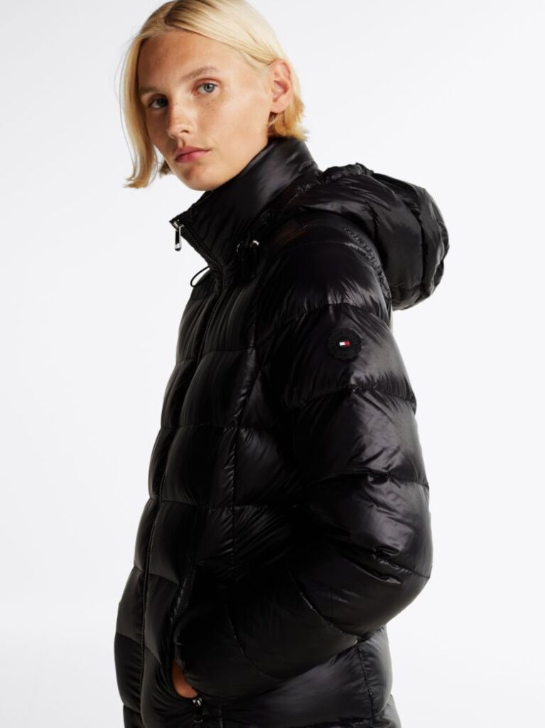 Negru Palton Puffer Cu Gluga Lucioasa Umplut Cu Puf  Femei