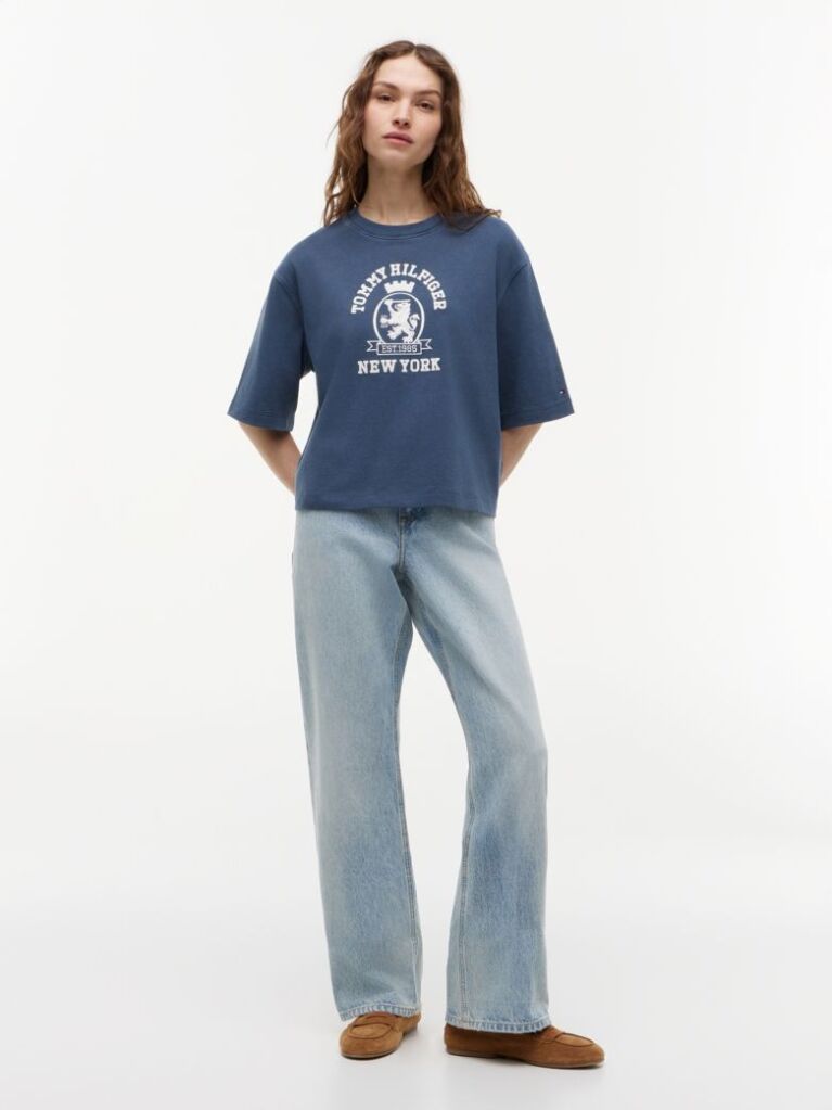 Blue Tricou Din Jersey Spalat Cu Croiala Lejera Si Broderie Pe Guler  Femei