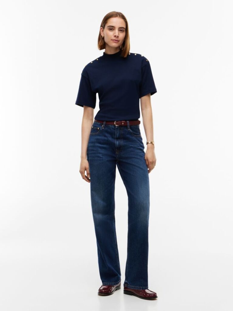 Blue T-Shirt Cu Guler Rotund Si Nasturi Aurii  Femei
